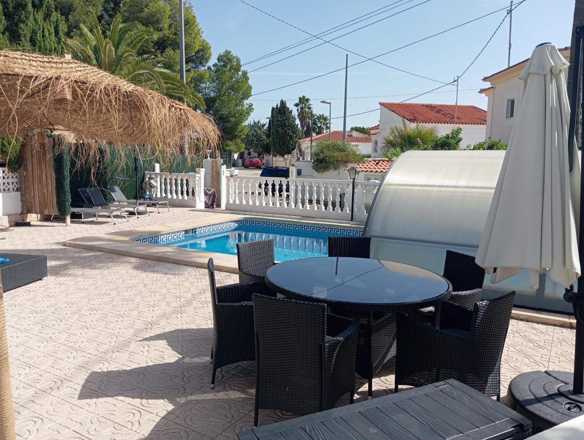 Villa Benucia Family Guest House La Nucía Zewnętrze zdjęcie